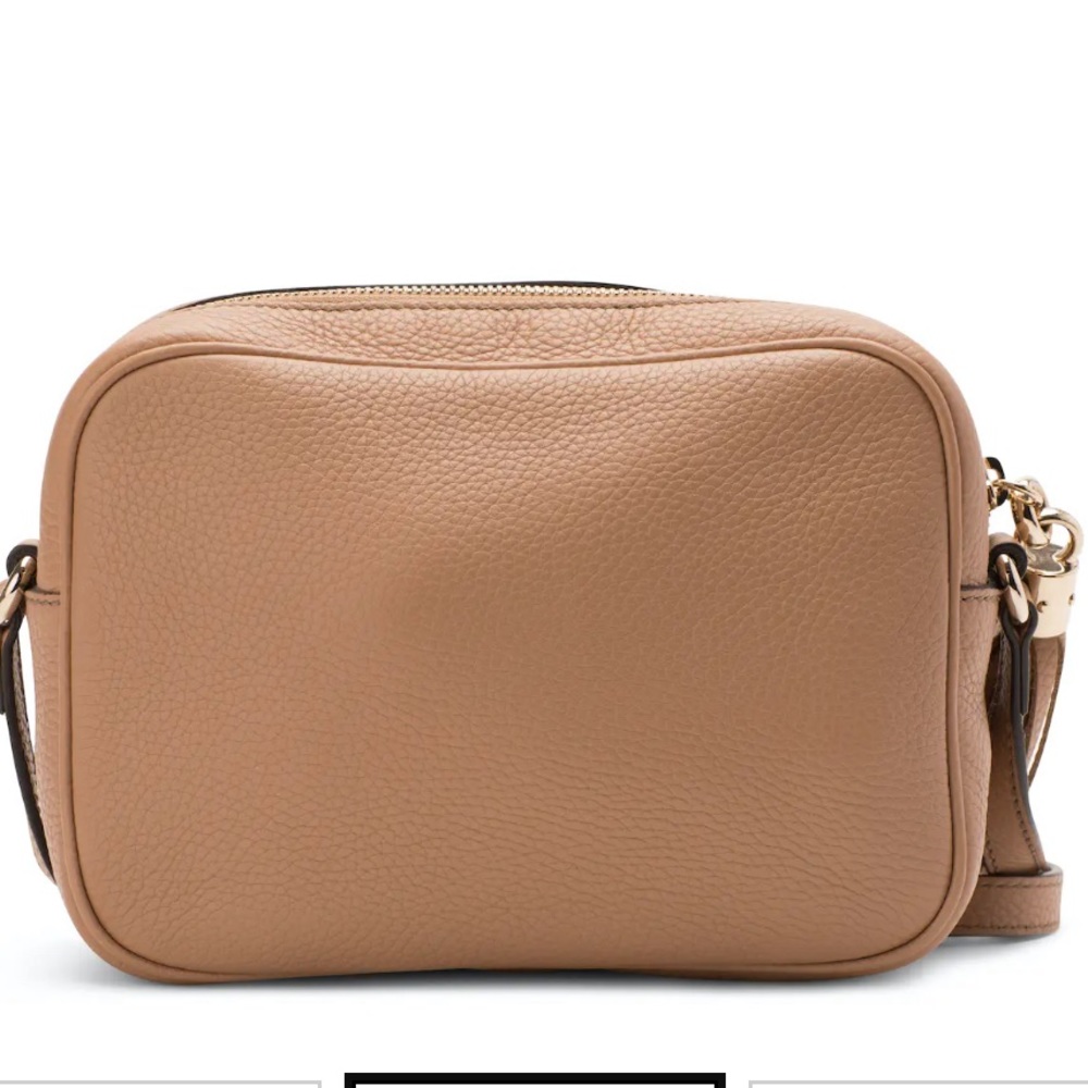 GUCCI
Pebbled Calfskin Small Soho Disco Bag. Rose Beige - Picture 3 of 13